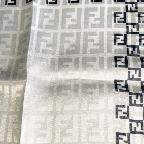 Vintage Fendi Cotton Scarf with Embroidered Logo - Picture 5 of 13